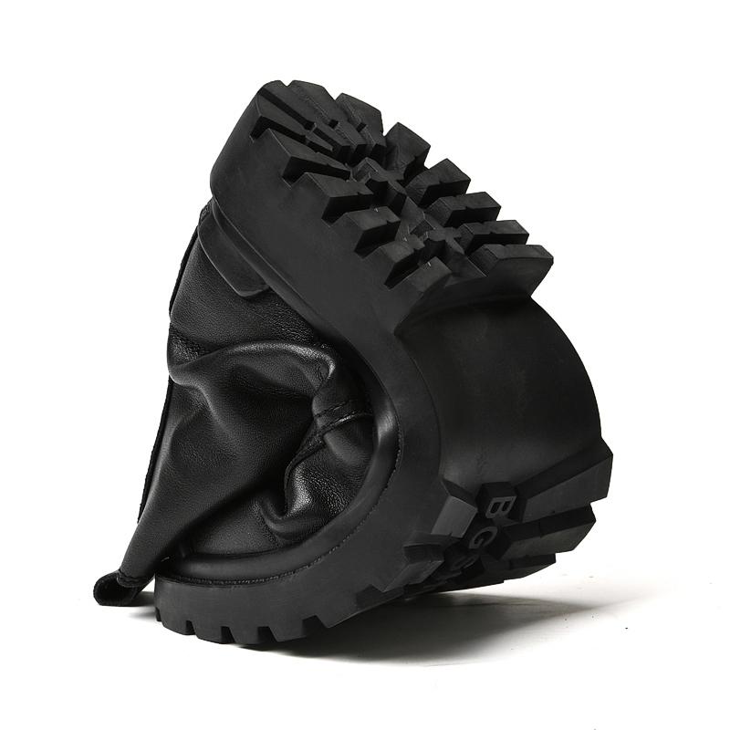 Fashion Men Boots  Genuine Leather Ankle Boots Outdoor Casual Comfortable Motorcycle Shoes Classic Big Size 38 -48 Man Shoes