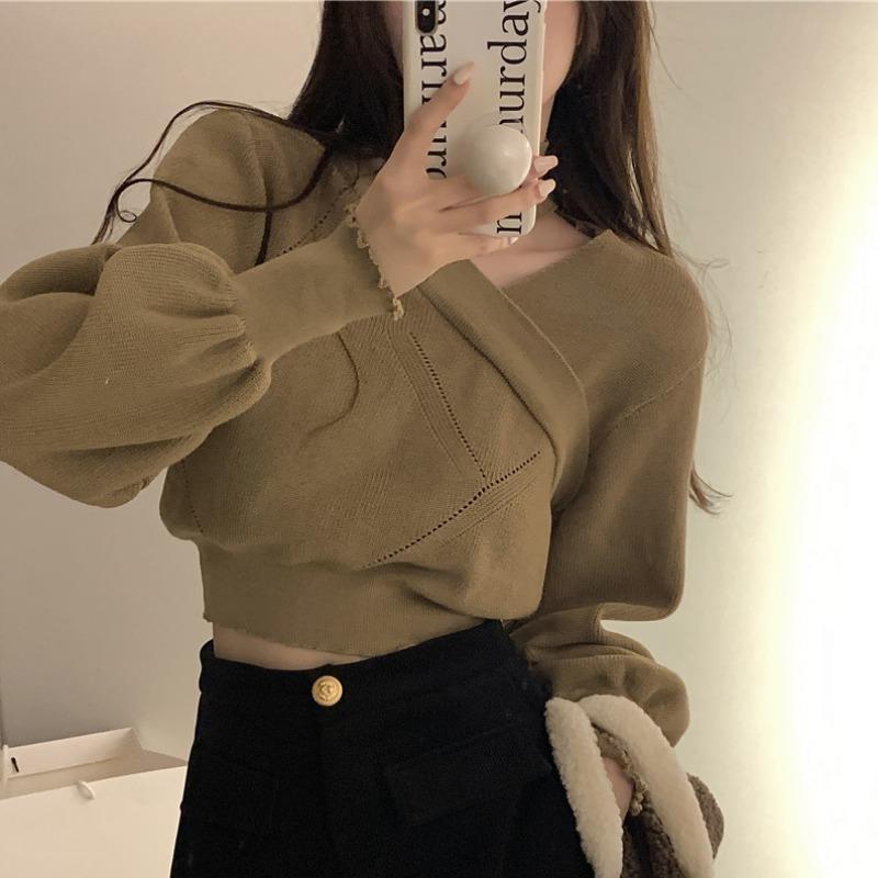 Designed Cross Halter Neck V-neck Knitted Top for Women In Spring and Fall with Loose Waist and Bottoming Sweater T-shirt Short Top