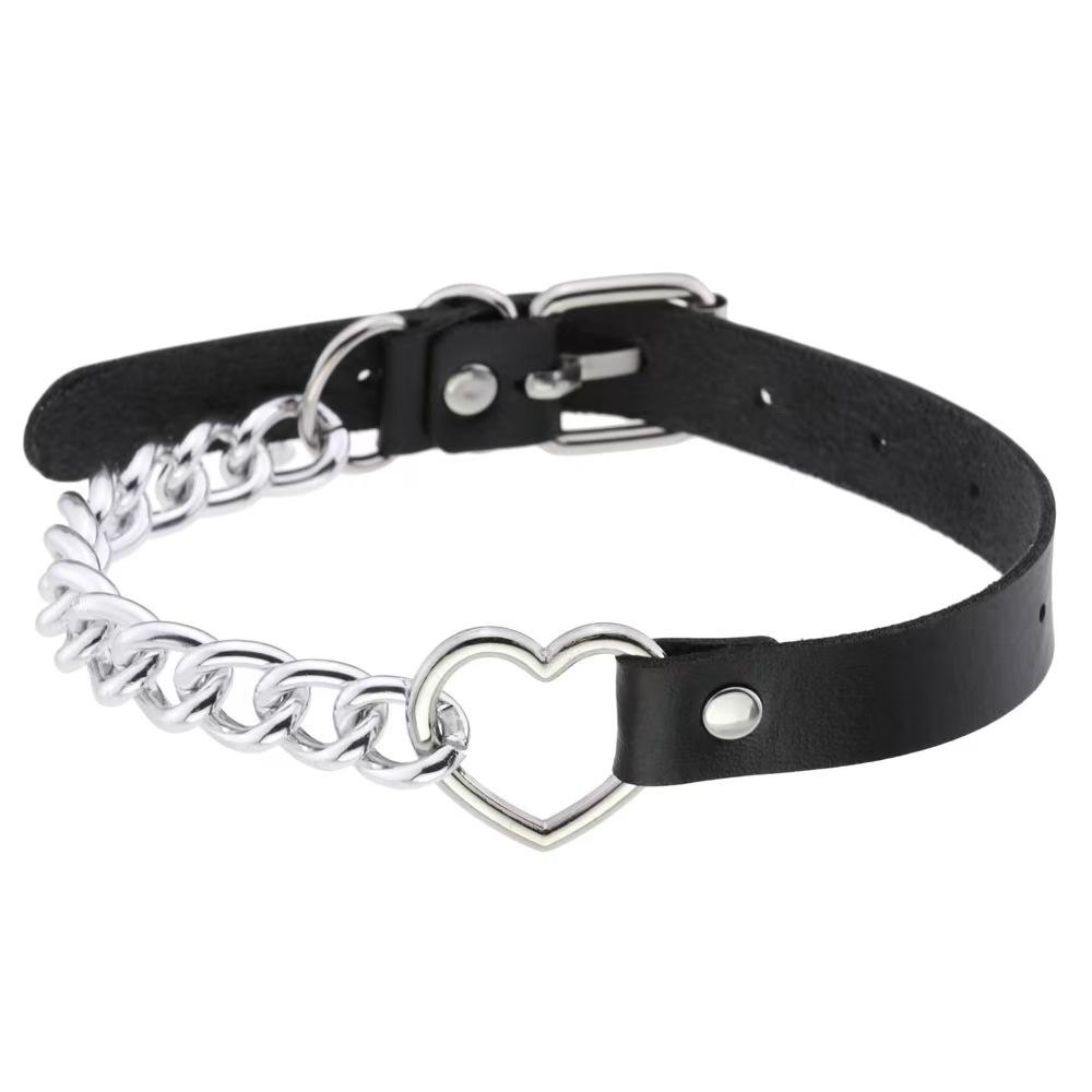 Gothic-Punk Style Pu Leather Heart Necklace, Punk Style Neckband, Necklace, Women'S Collar Chain, Valentine'S Day Gift