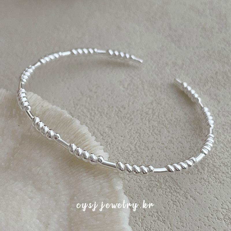 Cui Yan S925 Sterling Silver Korean Twist Bracelet for Women - Simple, Versatile, Open Cuff Design.