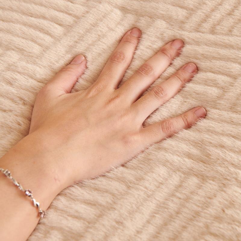 Pernă de canapea de pluș în stil crem de culoare solidă, toamnă și iarnă, păr lung, pernă anti-alunecare, husă de canapea de calitate superioară.