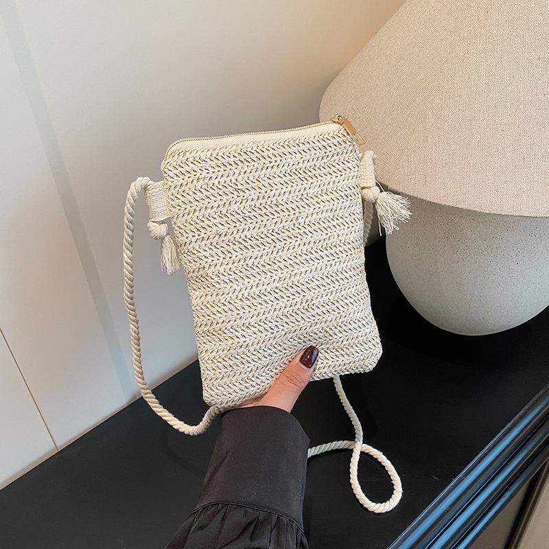 Straw Bag Women's 2025 New Solid Color Simple Shoulder Messenger Bag Travel Mobile Phone Bag Wallet Beach Women's Bag
