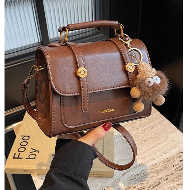 Premium retro handbag bag women's winter popular versatile commuter shoulder bag crossbody small square bag