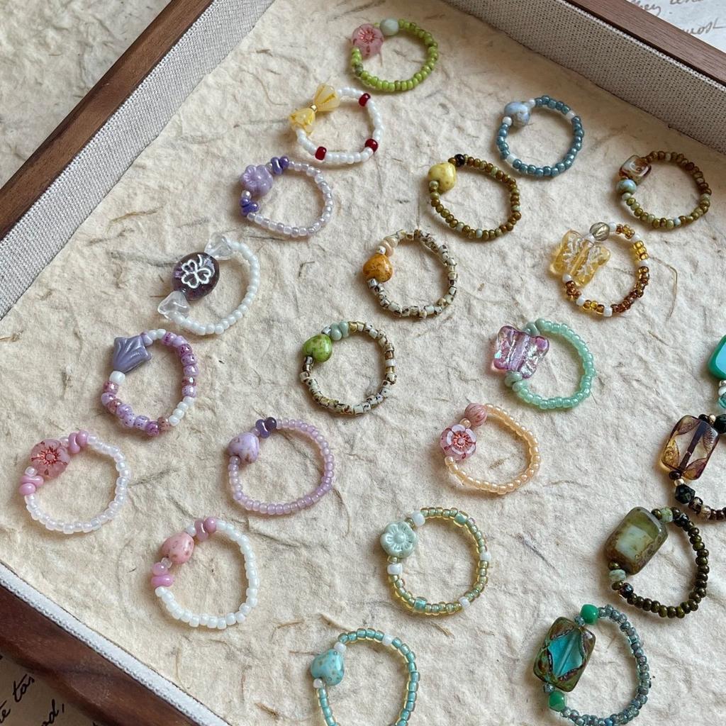 Color crystal beaded ring  niche design sense high-end finger ring light luxury temperament all-match ring accessories