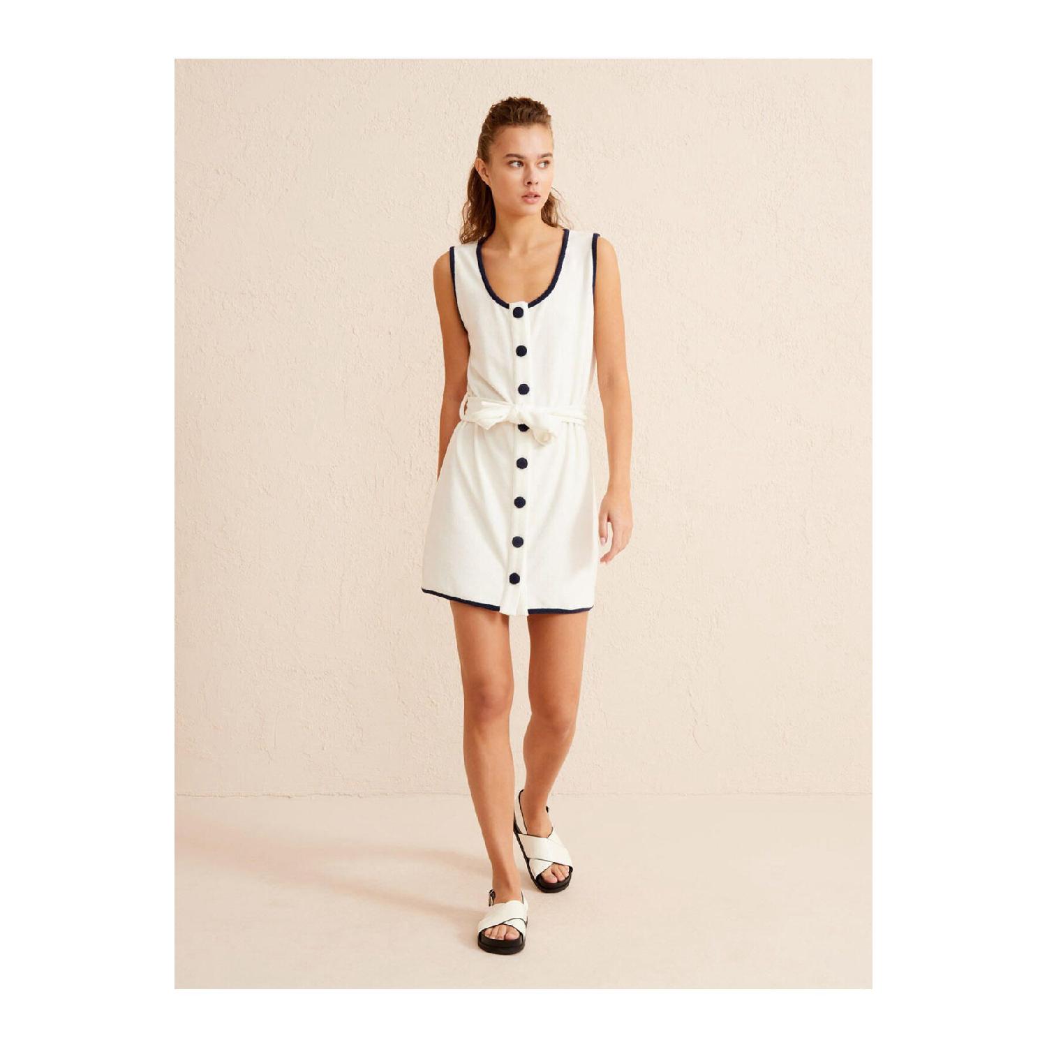 

Хлопковое махровое платье удобного кроя с U-образным вырезом S