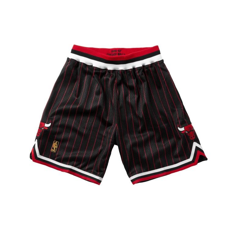 Mitchell & Ness Authentic 1996-97 Chicago Bulls Shorts 'Red Black' Men's 369P-300-96CBU