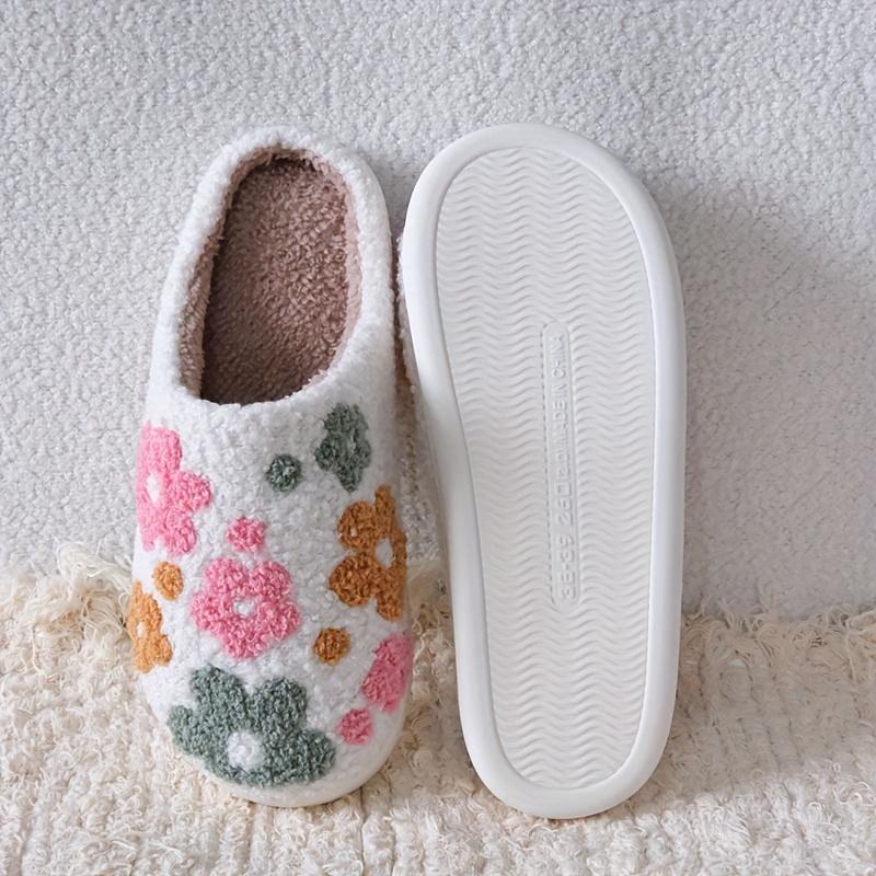 [Cozy Slippers] Warm Cozy Plush Slippers | Floral Slippers for Women and Men - Embroidered Sunflower Design, Thick TPR Sole, Machine Washable