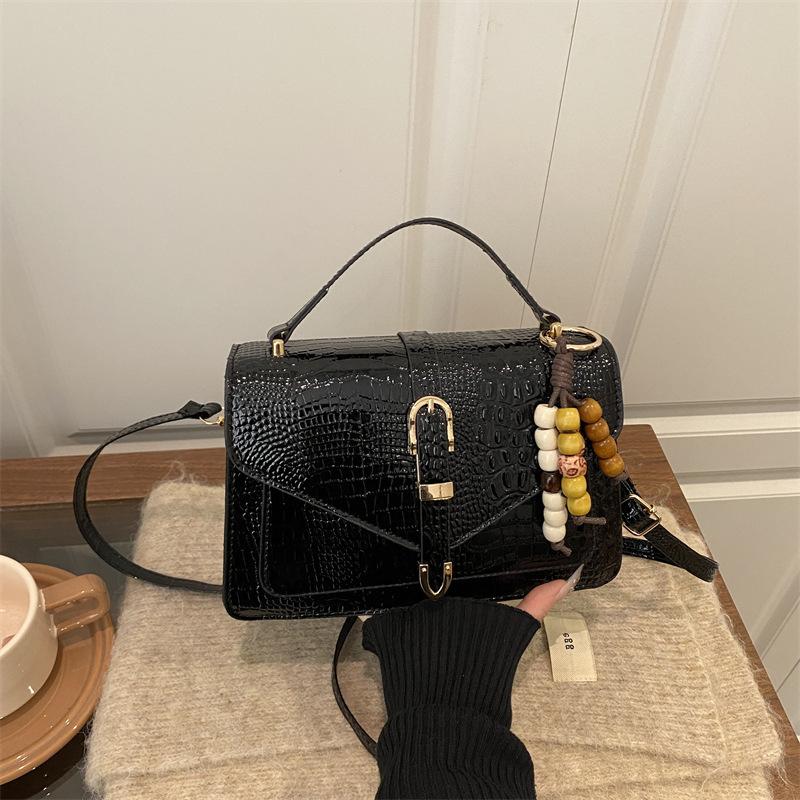 Vintage Brown Crocodile Pattern Messenger Bag Retro Handbag With Gold Hardware For Women Daily Commute Fashi Purse
