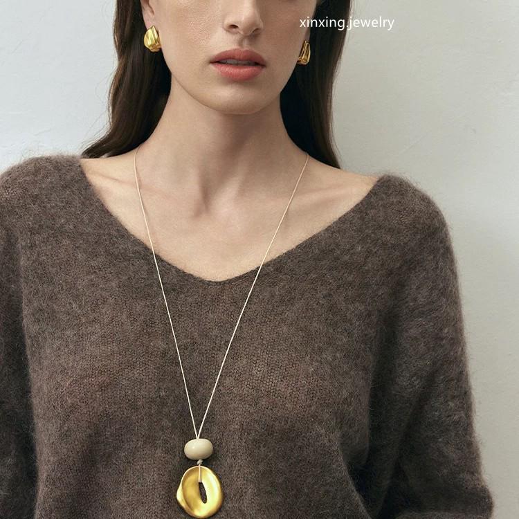 Frosted Wind Cave Pendant Long Necklace: Women's New Chinese Light Luxury Drawstring Sweater Chain