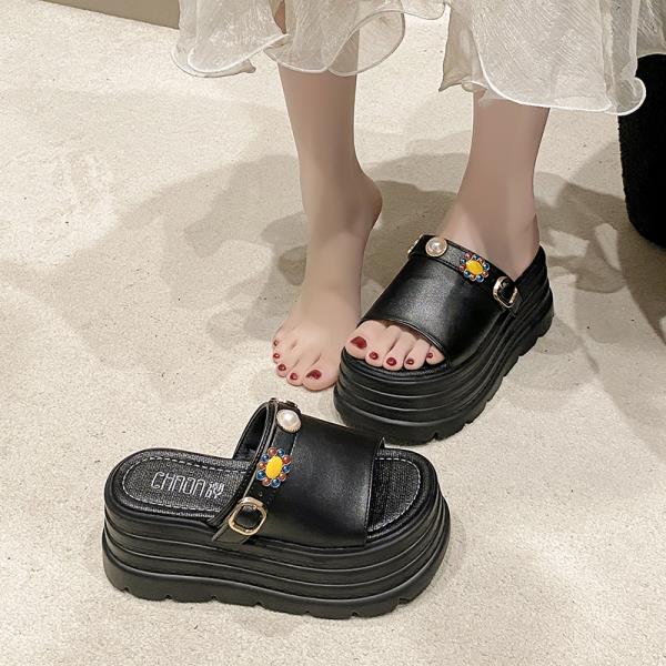 Fashion Female Shoes Slippers Casual String Bead Slides Jelly Flip Flops Platform 2025 Luxury Summer Glitter Fashion Crystal Slippers Ca