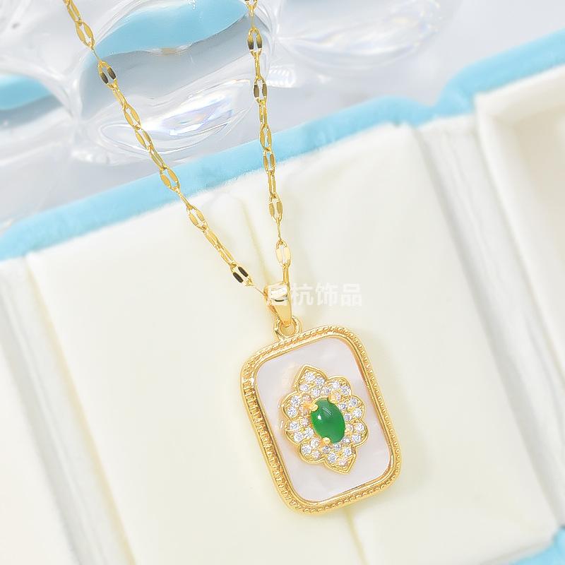 Emerald Square Necklace Women'S Retro National Tide Trend Inlaid Zircon Pendant Star Same Style