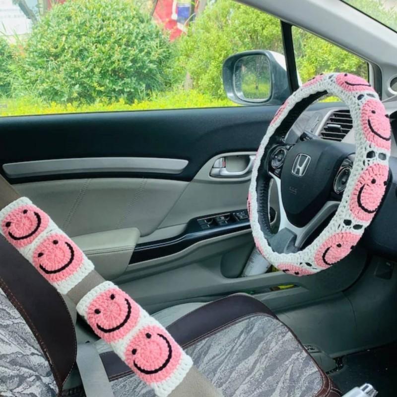 Car Steering Wheel Cover Warm  Anti Slip Grip Seat Belt Safe Hand Crocheted Flower Design for Stylish Car Decor Winter Simple