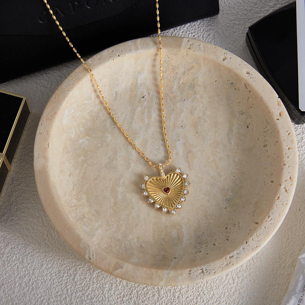 Youthway Fashionable Stainless Steel  Gold Color-Plated Women'S Necklace With White Zirconia Threaded Heart Pendant