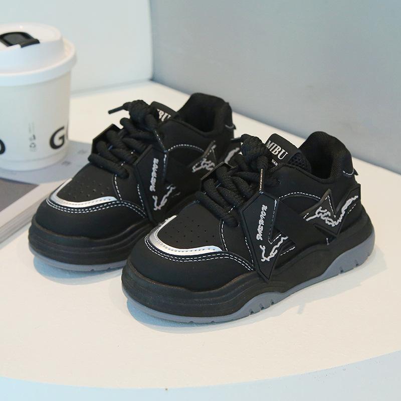 Children's Sports Shoes 2025 Spring and Autumn New Boys' Casual Shoes Lightweight Korean Version Girls' Board Shoes Soft-soled Baby Shoes