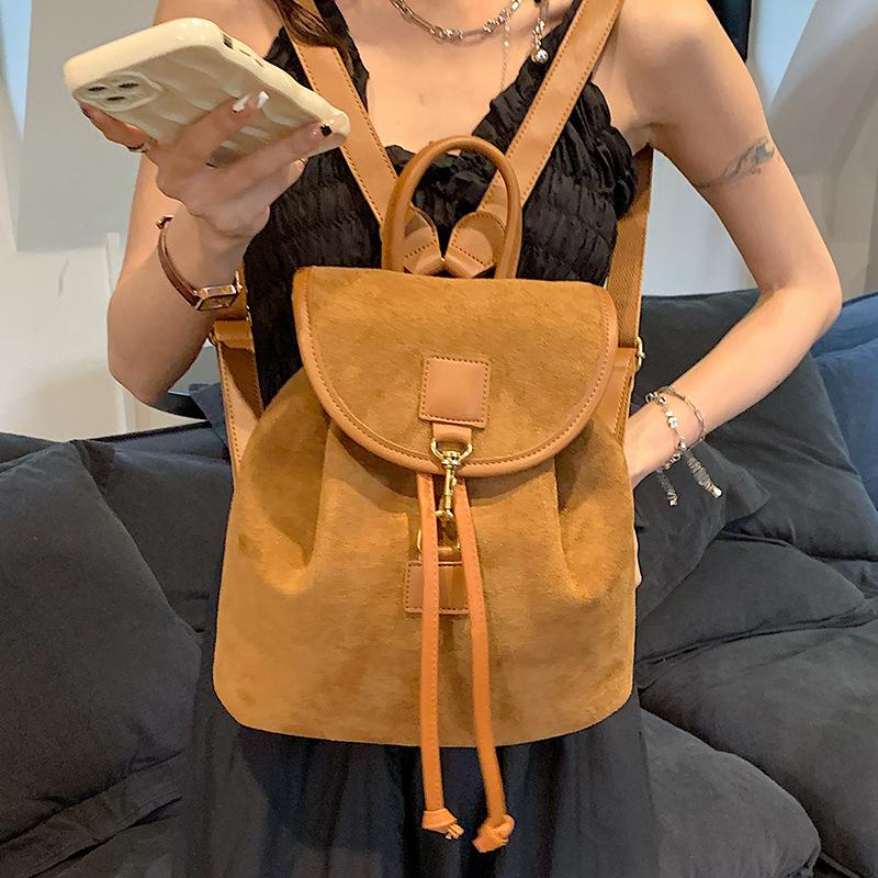 Premium Sense Bag Women's Large Capacity 2025 New Fashion Versatile Backpack Matte Schoolbag Niche Going Out Backpack