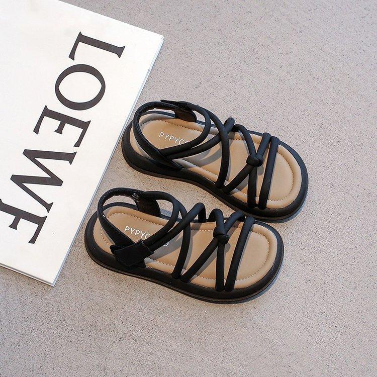 

Детские сандалии 2025 лето новые сандалии для девочек популярные туфли принцессы для детей среднего и старшего возраста римские сандалии на мягкой подошве 29 чёрный