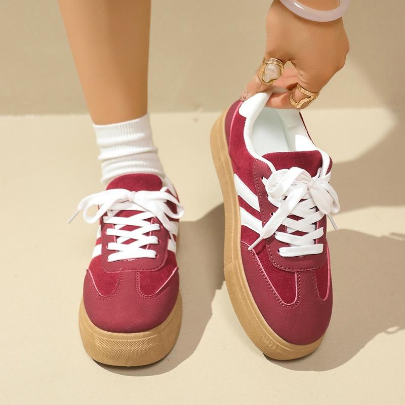 Fashion 2025 New Women's Sporty Casual All-match Shoes Thick Bottom Soft Sole Fashionable All-Match Rubber Bottom Flat Shoes