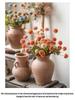 Handgefertigte rote Terrakotta-Vase im Wabi-Sabi-Stil mit doppelten Henkeln - Retro-Grobkeramik für Trockenblumen