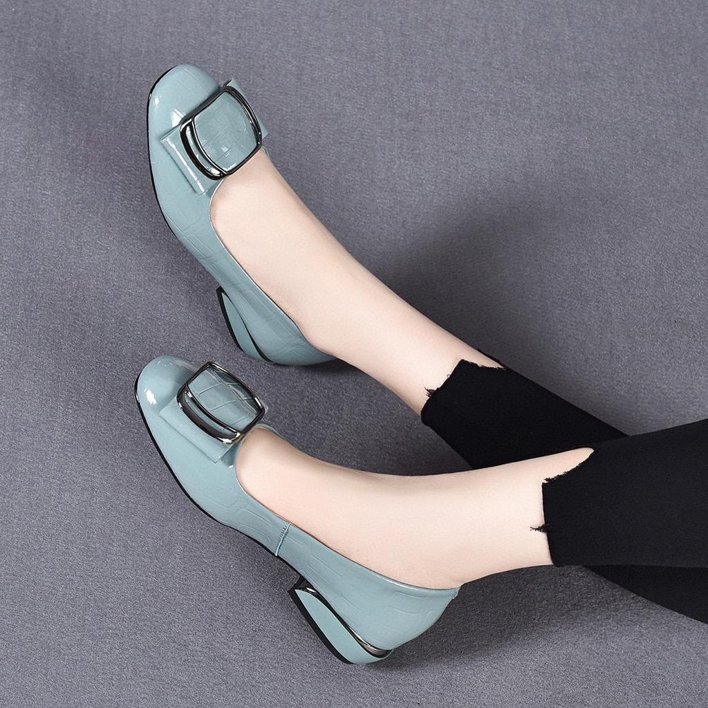 Round Head Flat Sole Single Shoes Women's Shoes Spring New Round Buckle Cow Patent Leather Shallow Mouth Women Comfortable