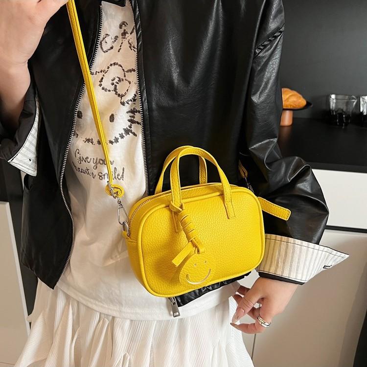 Popular fashion smiley face crossbody small bag women's spring new retro shoulder commuter women's bag