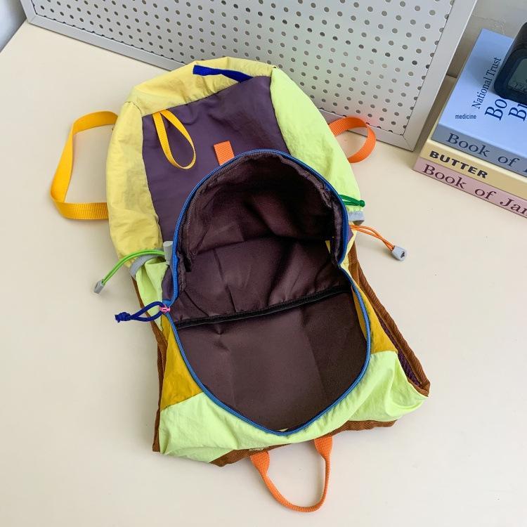 Colorful Women's Lightweight Outdoor Sports Backpack: Large Capacity, Water-Resistant, Casual for Travel & Hiking.