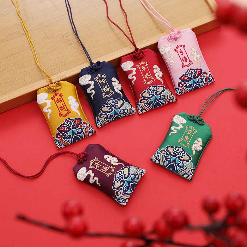 Chinese Embroidered Brocade Blessing Pouch: Small Sachet Amulet Omamori Incense Bag