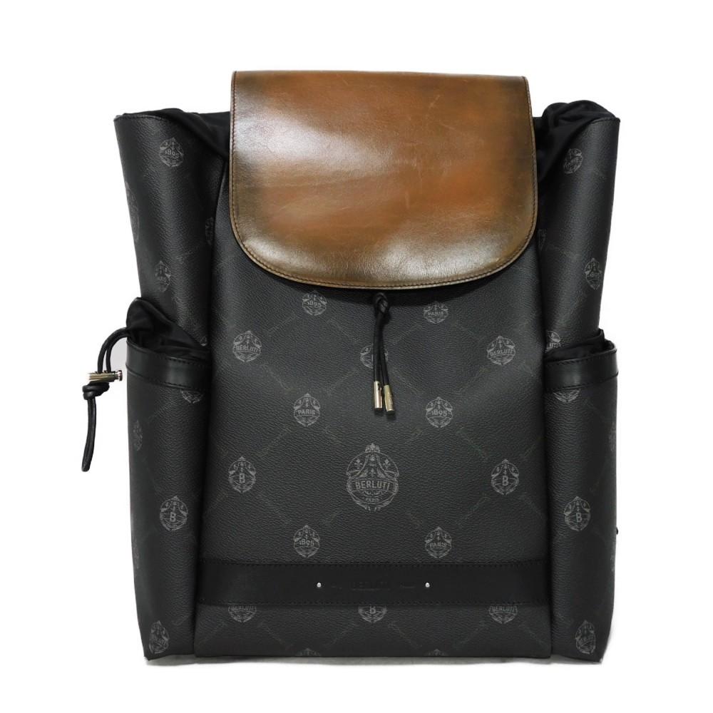 Used 11828 Hiker Daypack 7927 New Logo Emblem Signature Cocoa Brown Crest Black Made in Italy Men's from Japan AUTHENTIC