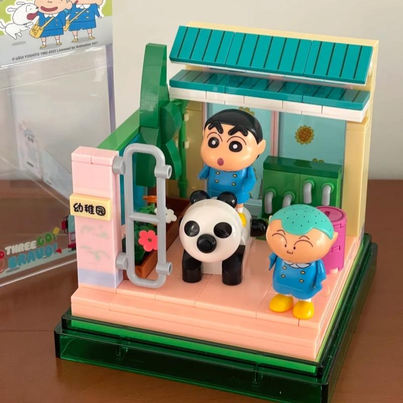 Ungiftige Kastenbausteine Crayon Shin Chan Anime Chorkammer Montagespielzeug Puppenhaus Kindergarten Puzzle Modell Ornament Geschenk