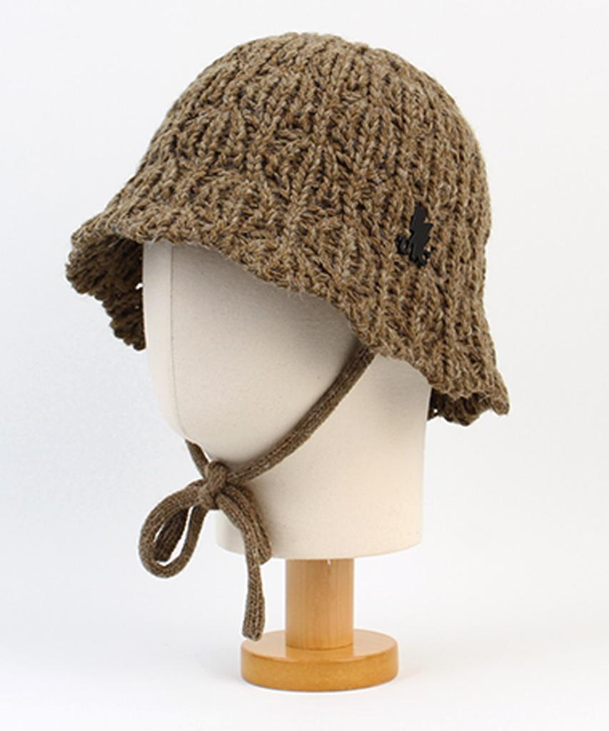 Yunibeosyeolkemiseuteuli String Brown Knit Bucket Hat