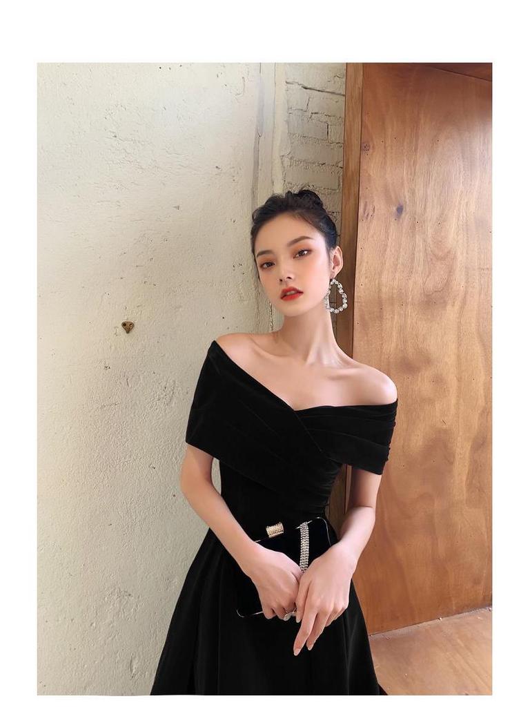 Women's Plus Size Black Off-Shoulder Slimming Evening Gown for Summer 2025