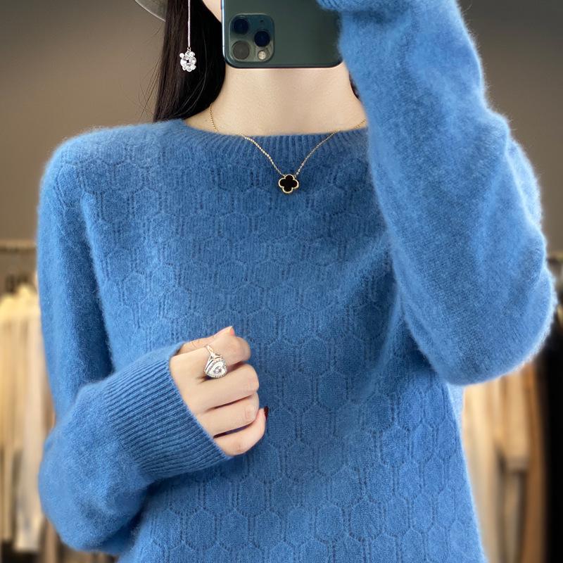 2023 Women's Wool Sweater: Round Neck, Solid Color, Loose Fit Pullover Knitwear