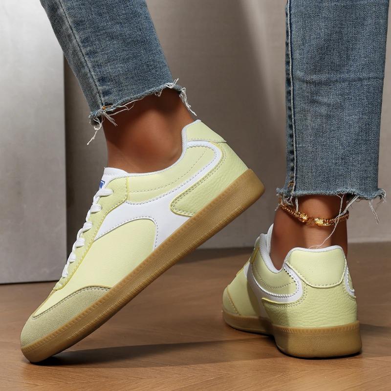Women Casual Shoes Lace Up Fashion Flats Shoes Flat Outdoor Board Walking Female White PU Leather Sneakers Luxury Thick Sole