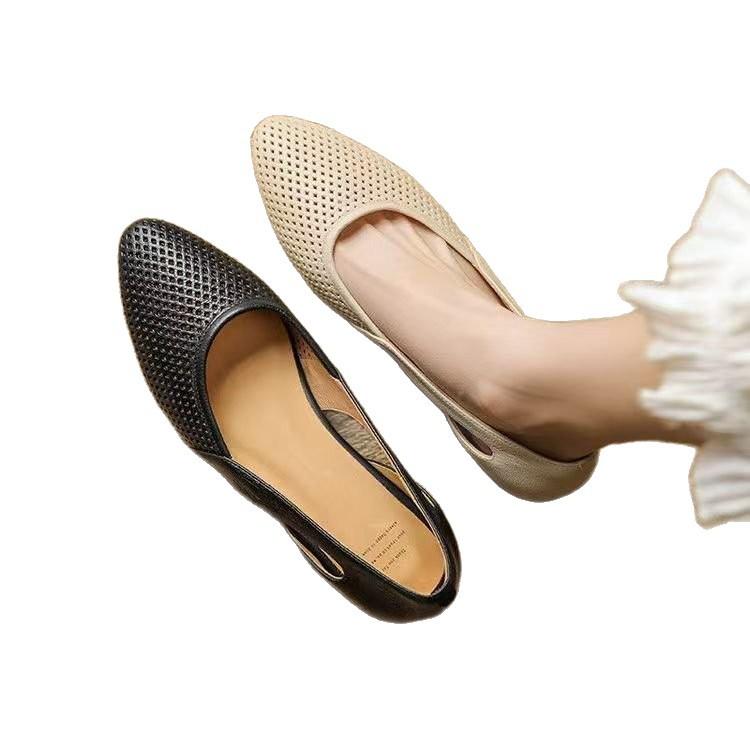 Summer New Soft Leather Pointed Hollow Women's Fashion Soft-soled Sandals Breathable Thick Heel Low Heel Single Shoes Women