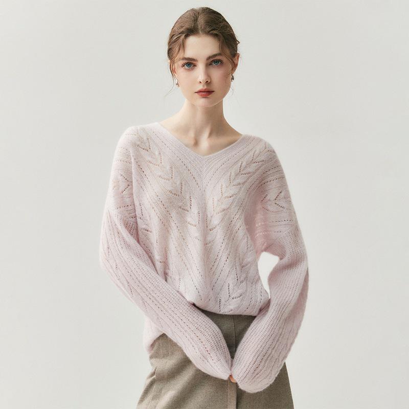 2025 Autumn/Winter Women's Leaf Pattern V-Neck Cashmere Knit Sweater Jumper
