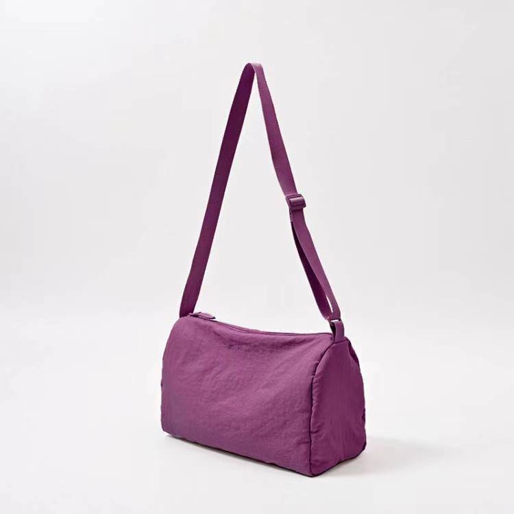 Japanese Nylon Bag Fitness Sports Messenger Bag Women'S Leisure Solid Color Pendant Feeling Student Shoulder Bag Large Capacity Tote Bag