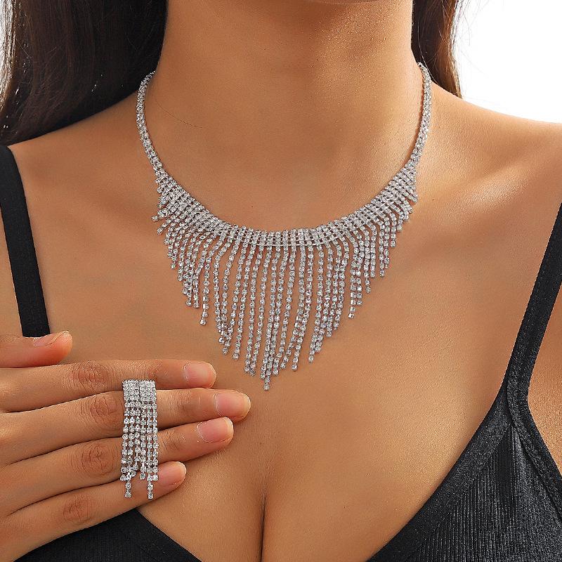 Trendy European & American Tassel Necklace and Earring Set for Spicy Girls