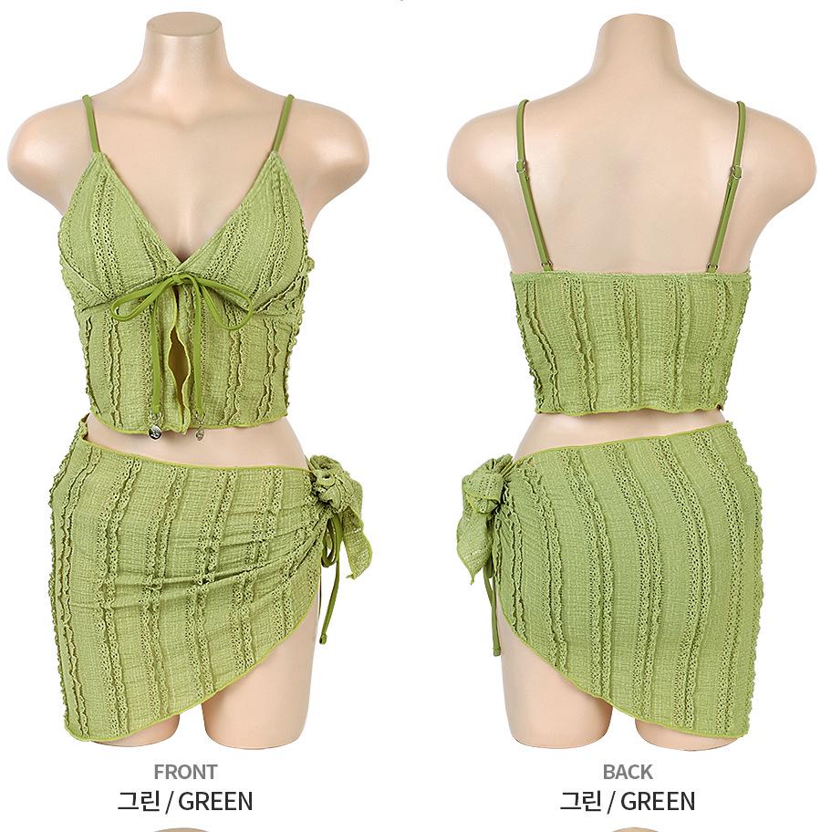 TAKU Korean Style Girlish Slim-Fit Swimsuit Set: Three-Piece Cover-Up with Split Design for Small Busts, Perfect for Vacations and Hot Springs.