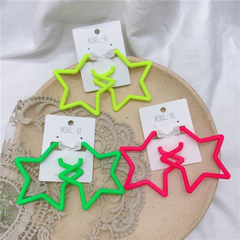 Colorful Earrings with Fluorescent Effect, Featuring Exaggerated Personality, Five-pointed Star-shaped Ear Holes, Ear Clips and Dangling Fringes.