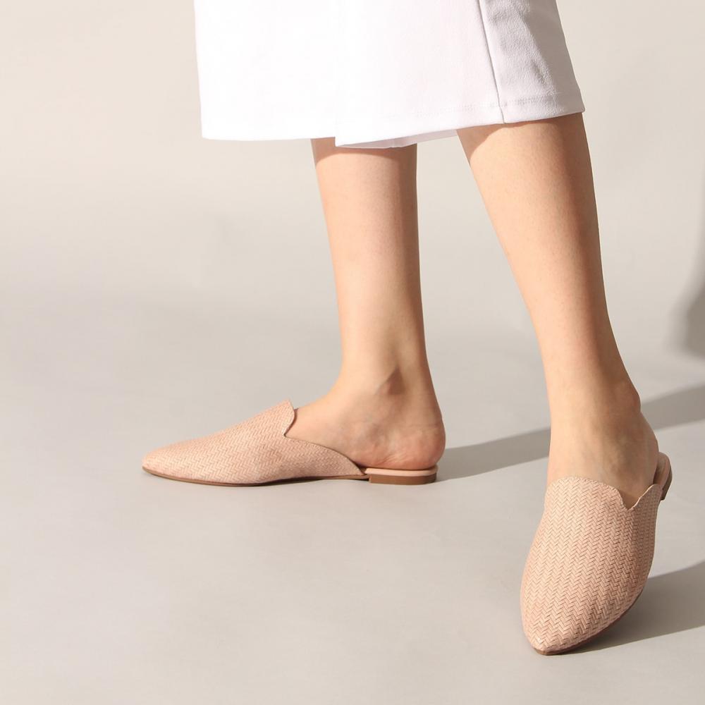 

Балетки з натуральної шкіри з порошковим друком 40 світло-рожевий колір