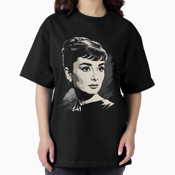 Elegant Vintage Woman Portrait T-Shirt Oversized T-Shirt