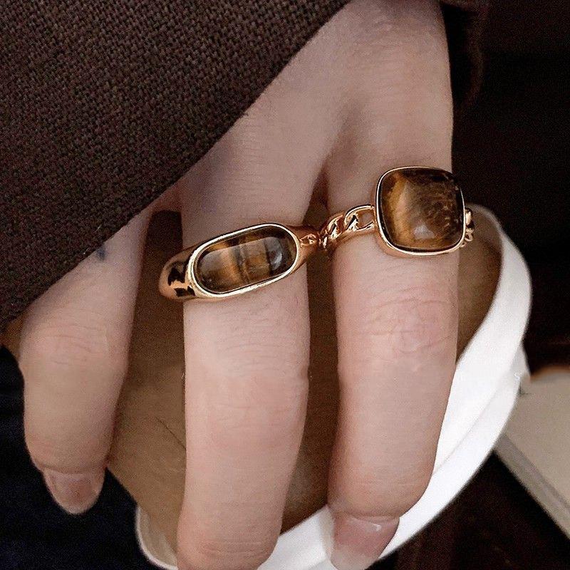Elegant Geometric Square Brown Stone Rings for Women Men Vintage Fashion Metal Opening Rings Birthday Gifts Jewelry Accessories