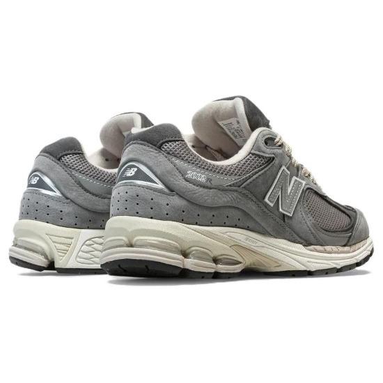 New Balance 2002R Shadow Grey Unisex Sneakers Castlerock Timberwolf M2002RNM
