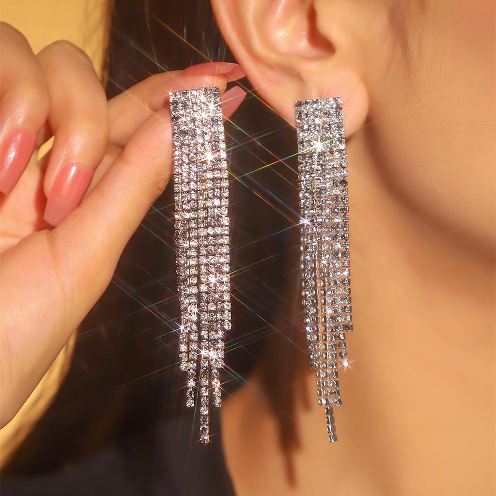 Elegant Rhinestone Tassel Earrings: High-End Shiny Diamond Design for Women
