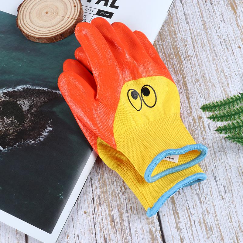 A Pair Breathable Children Garden Glove Durable Waterproof Protective Gloves