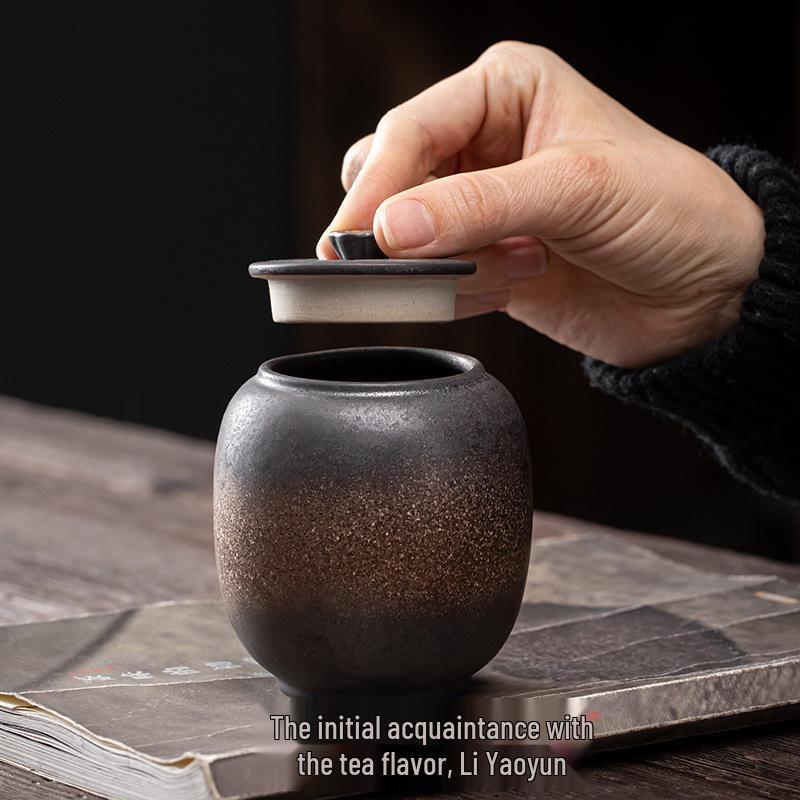Unsealed Gilded Iron Glaze Ceramic Tea Can - Small Storage for Pu'er & White Tea