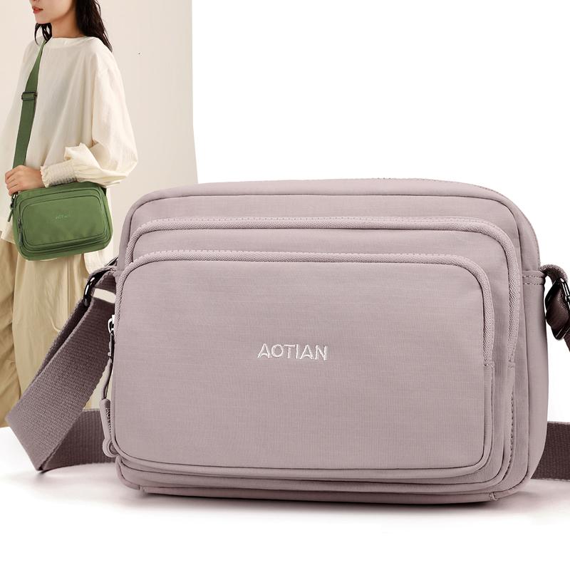 Women's Multi-Layer Bag Shoulder Bag Outdoor Lightweight Crossbody Bag