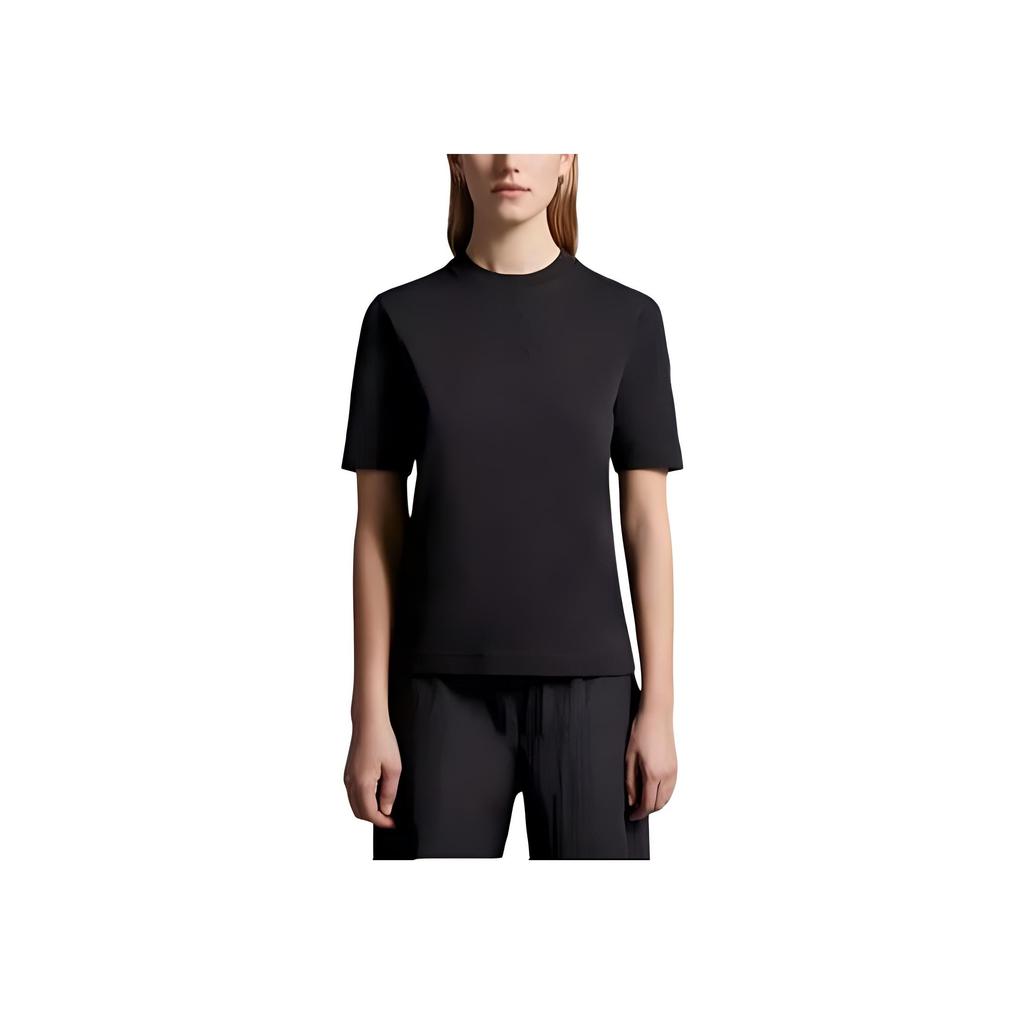 Moncler Embossed Logo T-Shirt Round Neck Short Sleeve Women Tops Black J1-093-8C00002-89A17-999