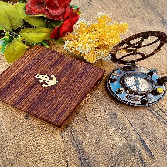 Engraved Compass, Christmas Present, Father’s Day Gift, Mother’s Day Gift, Gift for Dad, Gift for Brother, Baptized Gift, Graduation Gift