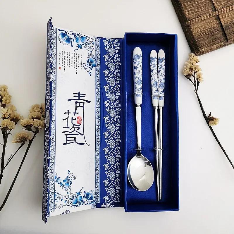 

Персонализированные узоры лазерной гравировки Портативные креативные корейские палочки для еды и ложка из нержавеющей стали, мультяшный детский подарок