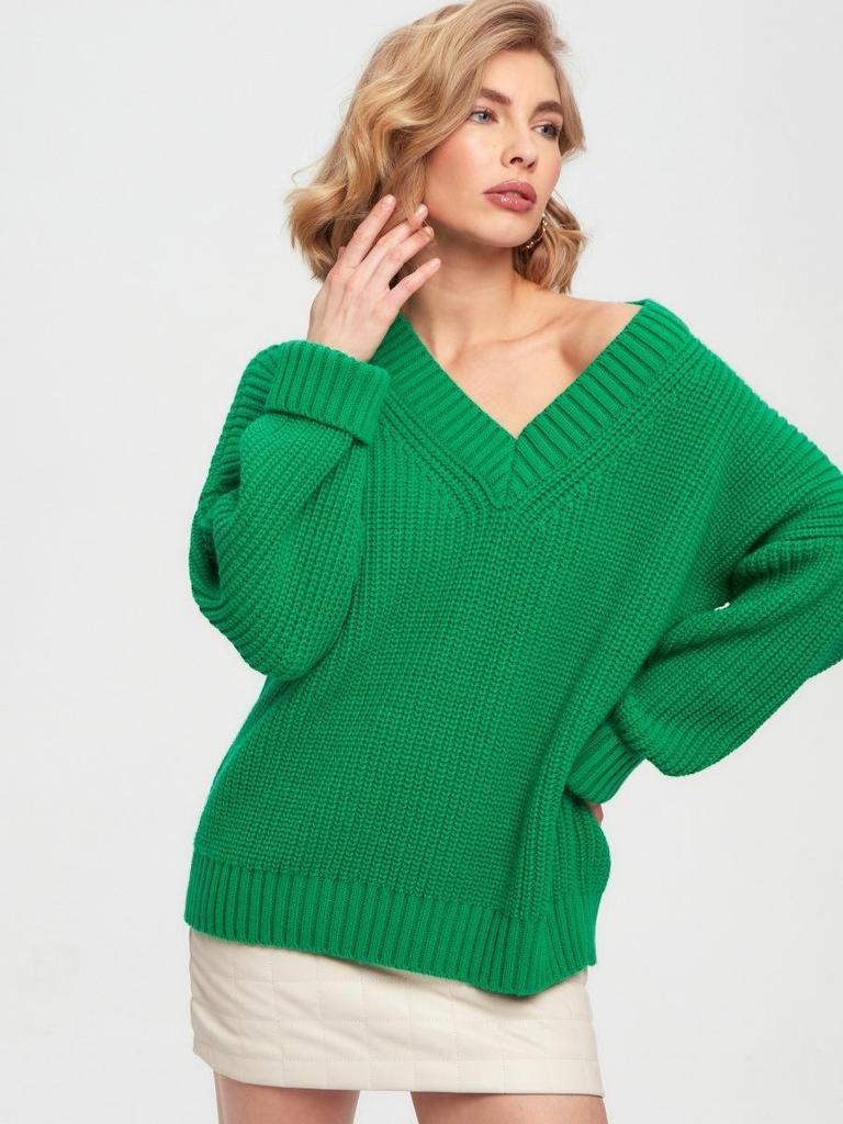 049 Women's V-Neck Loose Sweater: New Autumn/Winter, European American Style